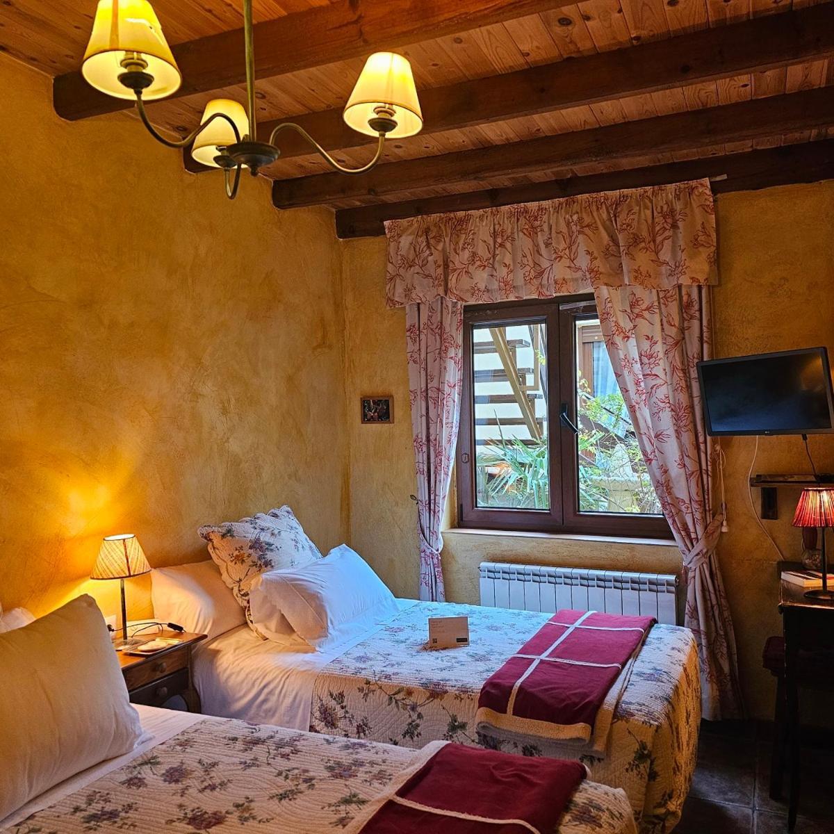 Beautiful Alamedas - Una Casa Rural Con Una Historia Unica Castronuno Zewnętrze zdjęcie